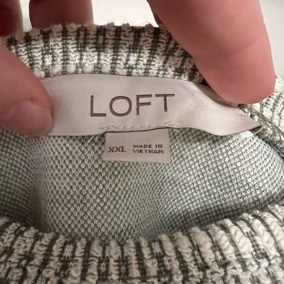 Summertime Crop Top with Spaghetti Straps - Picture 2 of 2